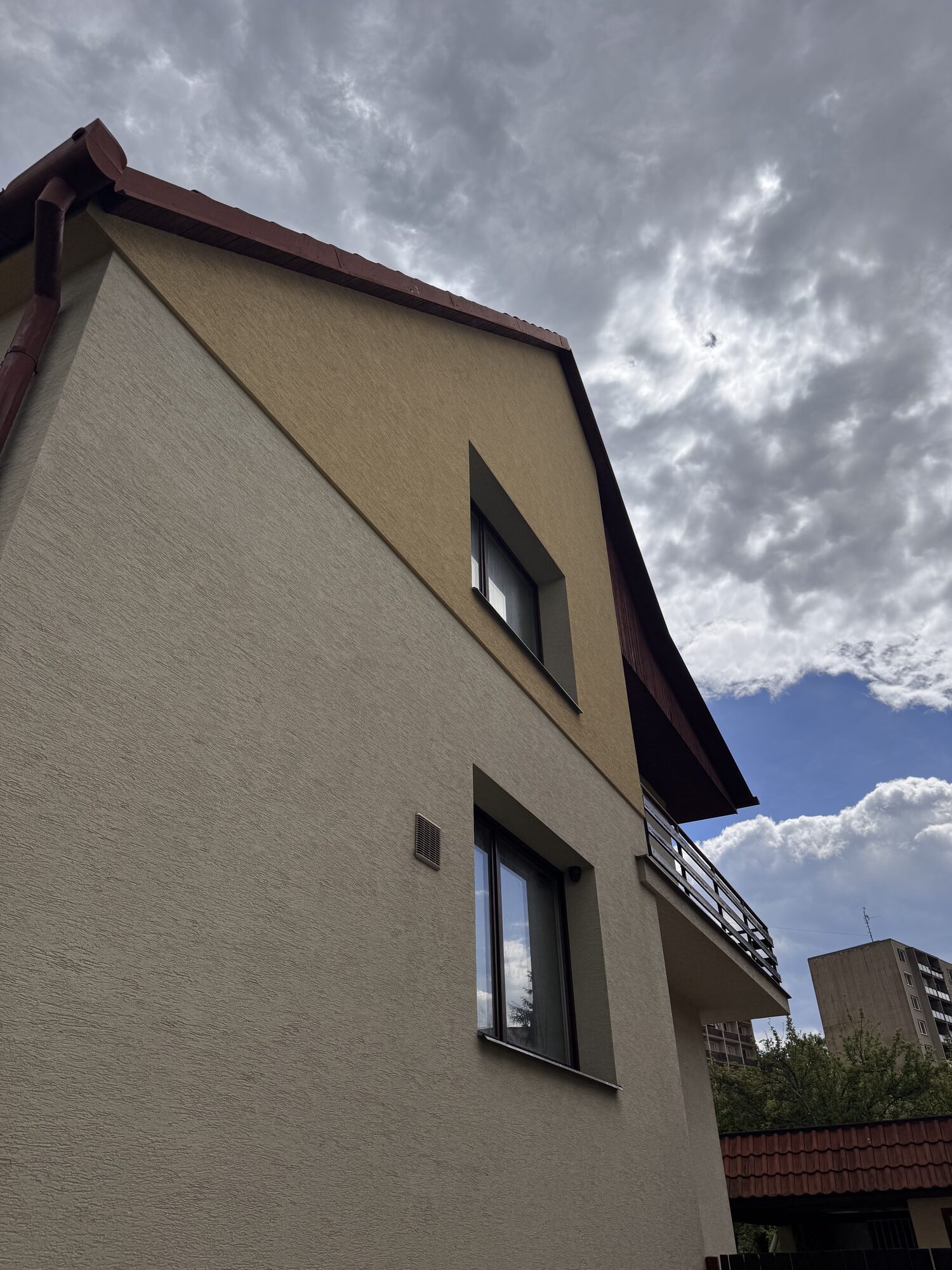 Fasáda Tišnov – Revoluční — foto 9